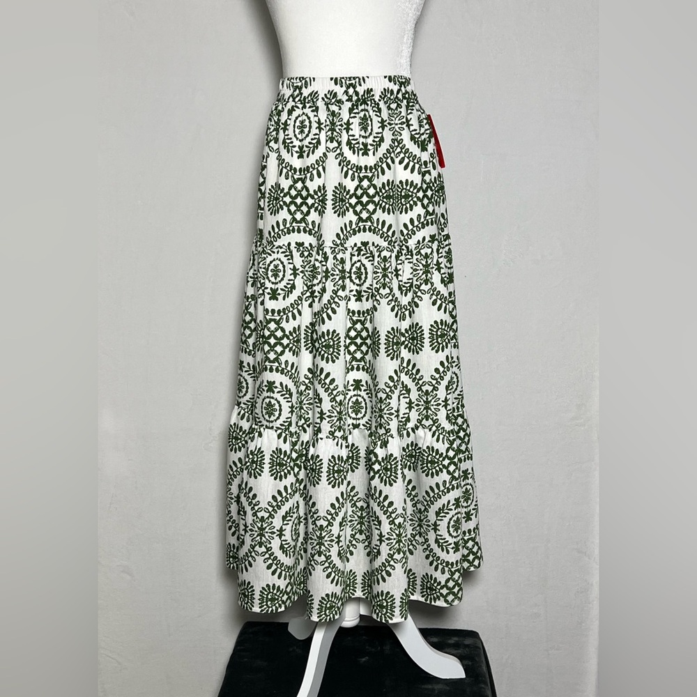 **NWT** White and Green Patterned Tiered Maxi Skirt - 100% Cotton - size S